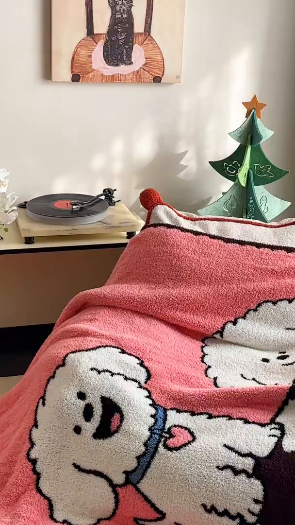 91家纺网 家纺一手货源 找家纺 多乐娜 2025新款原创设计半边绒毛毯盖毯沙发毯毯子 奶棕萌汪