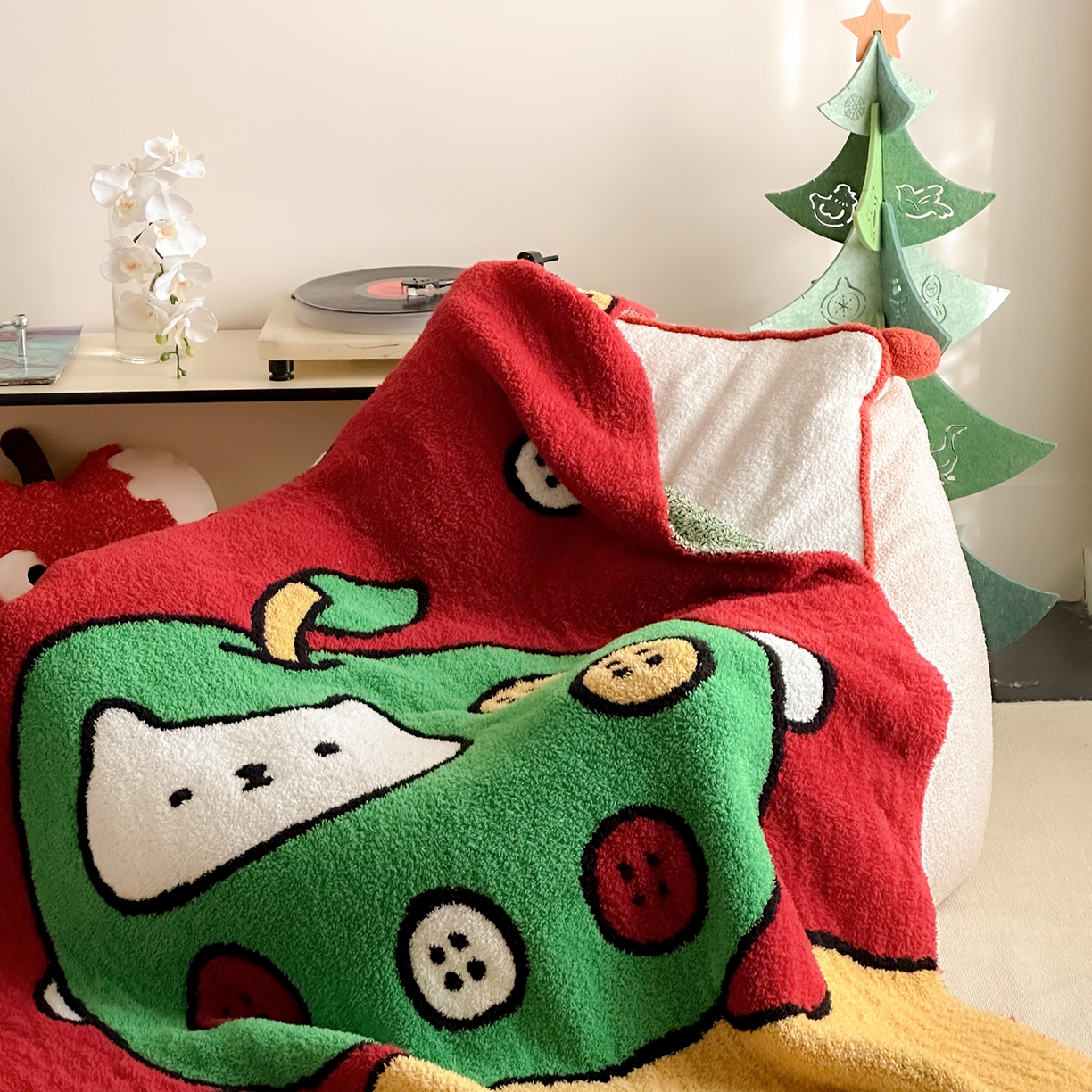 91家纺网 家纺一手货源 找家纺 多乐娜 2025新款原创设计半边绒毛毯盖毯沙发毯毯子 纽扣苹果