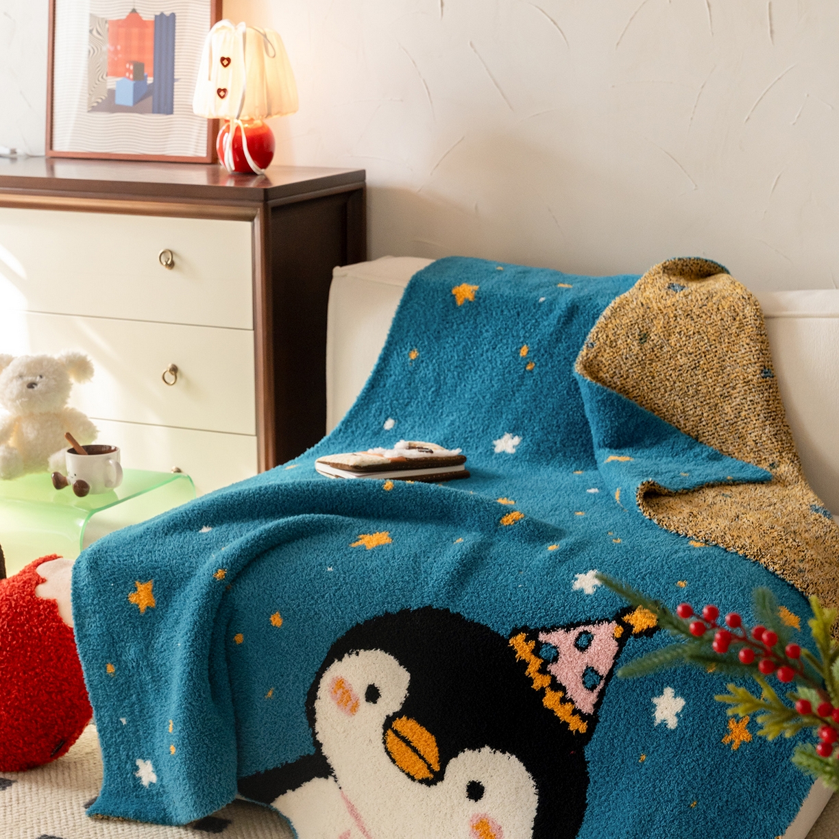 91家纺网 家纺一手货源 找家纺 多乐娜 2025新款原创设计半边绒毛毯盖毯沙发毯毯子 企鹅嘟嘟