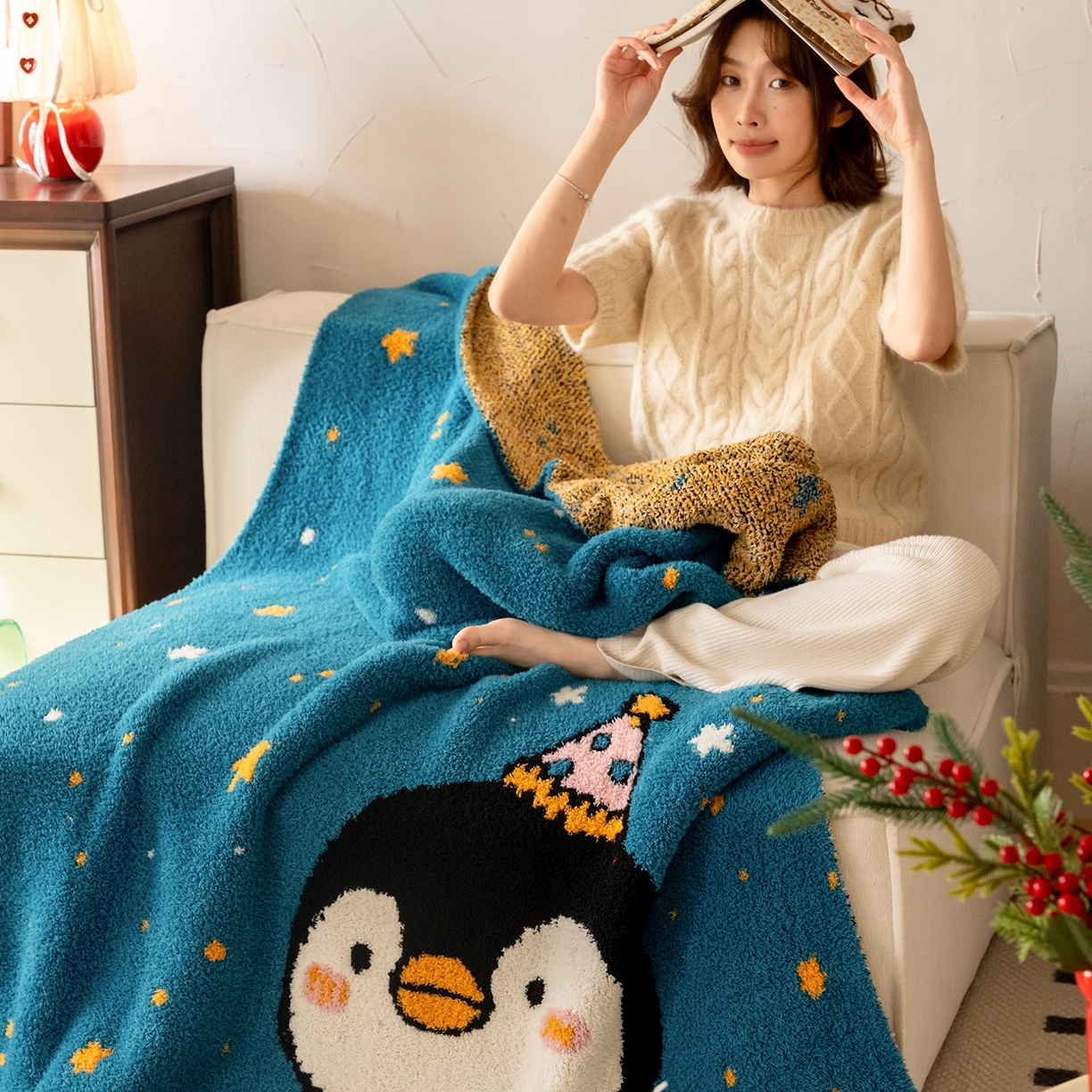 91家纺网 家纺一手货源 找家纺 多乐娜 2025新款原创设计半边绒毛毯盖毯沙发毯毯子 企鹅嘟嘟