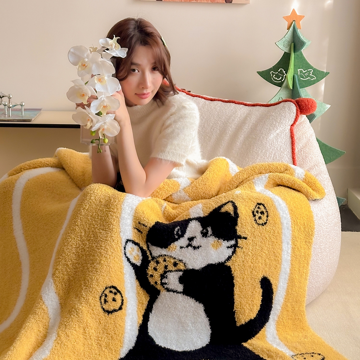 91家纺网 家纺一手货源 找家纺 多乐娜 2025新款原创设计半边绒毛毯盖毯沙发毯毯子 曲奇黑喵