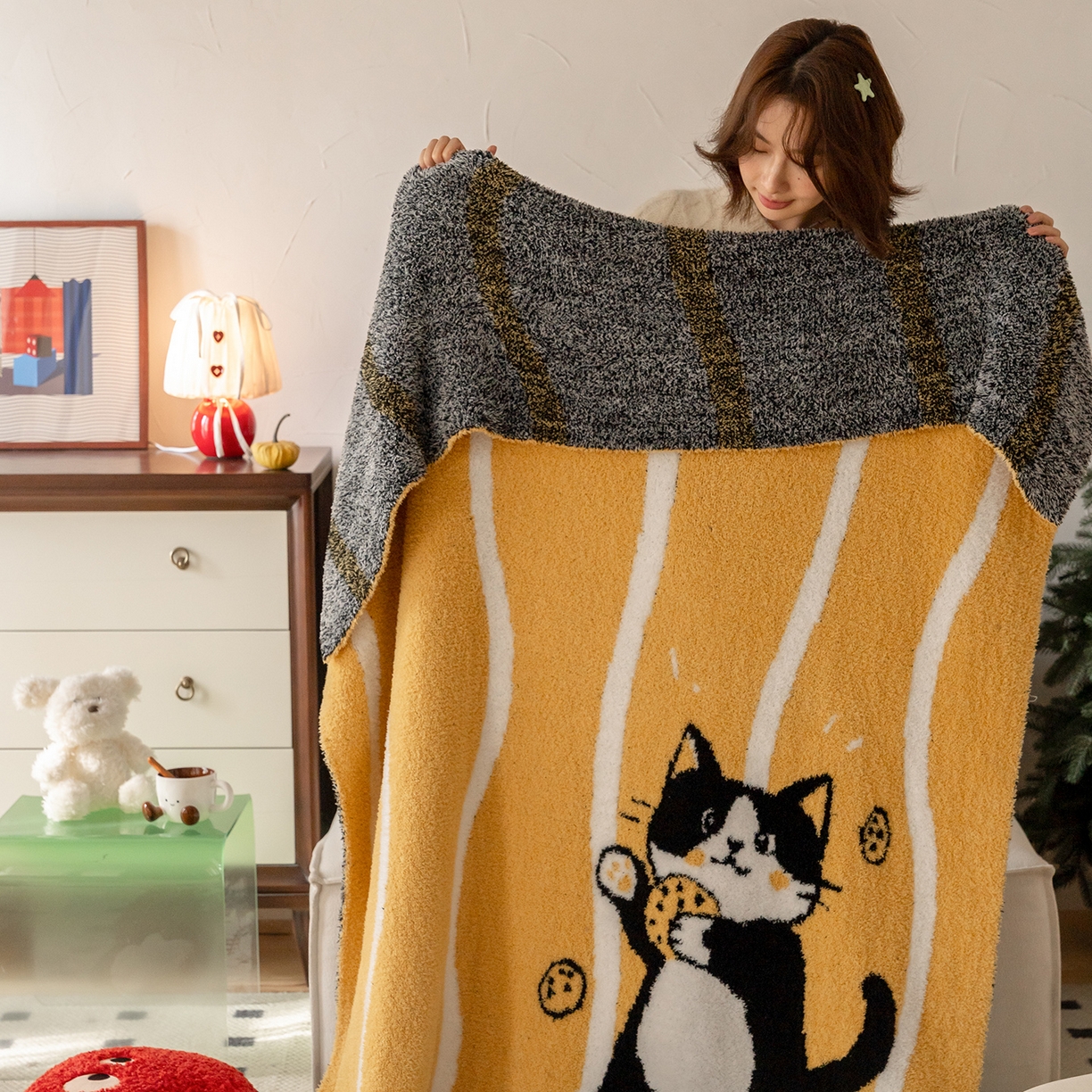 91家纺网 家纺一手货源 找家纺 多乐娜 2025新款原创设计半边绒毛毯盖毯沙发毯毯子 曲奇黑喵