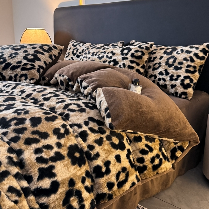 91家纺网 家纺一手货源 找家纺 （总）赛丽雅 2025新款高克重兔毛绒兔兔绒牛奶绒四件套