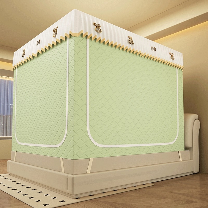 91家纺网 家纺一手货源 找家纺 无瑕家居 2025新款加厚遮光防蚊拉链式纯色夹棉遮光款坐床防摔蚊帐床幔不漏风保暖蚊帐 小熊-青春绿【五面保暖夹棉】