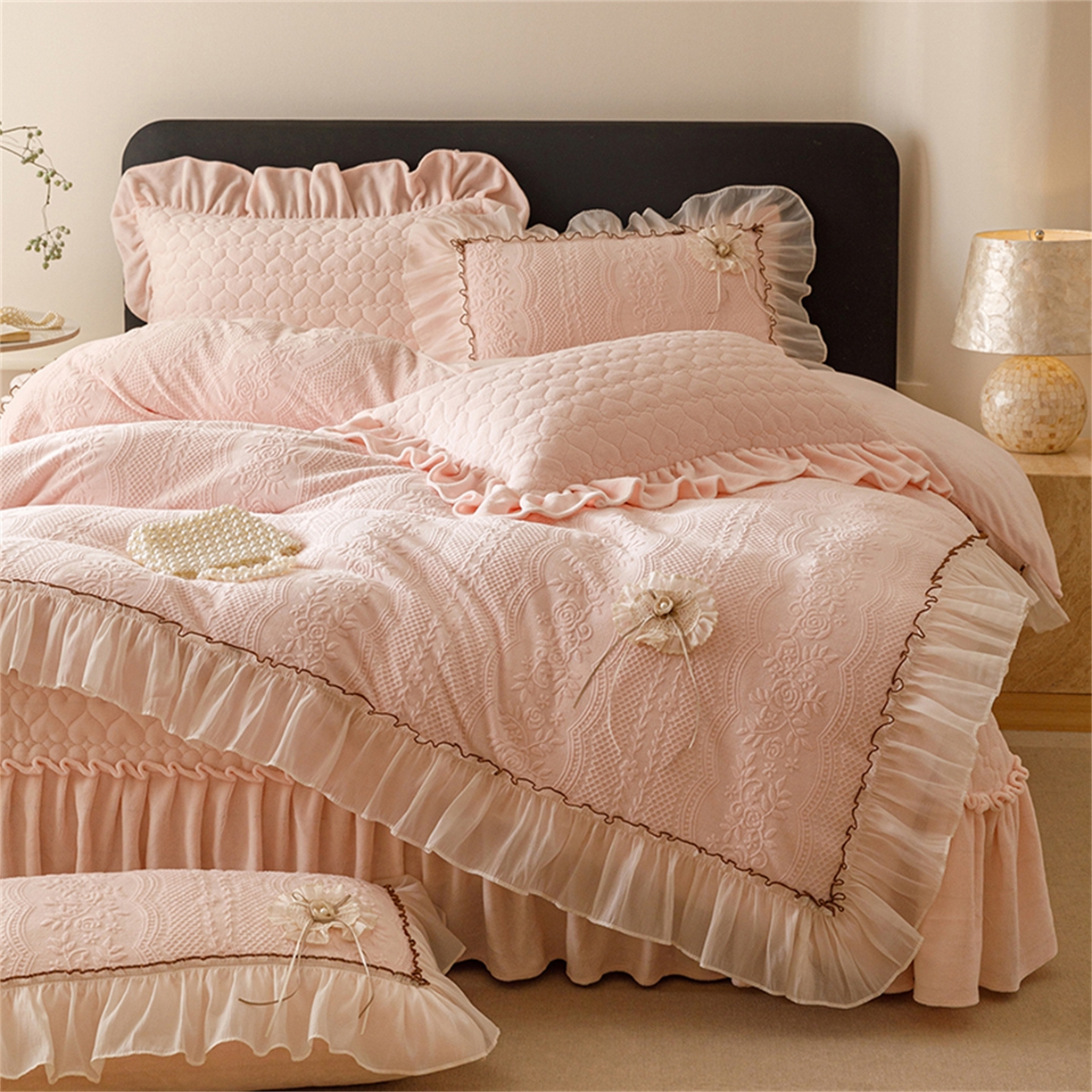 91家纺网 家纺一手货源 找家纺 （总）好儿喜家纺 2025新款雕花牛奶绒床盖四件套-瑞享系列