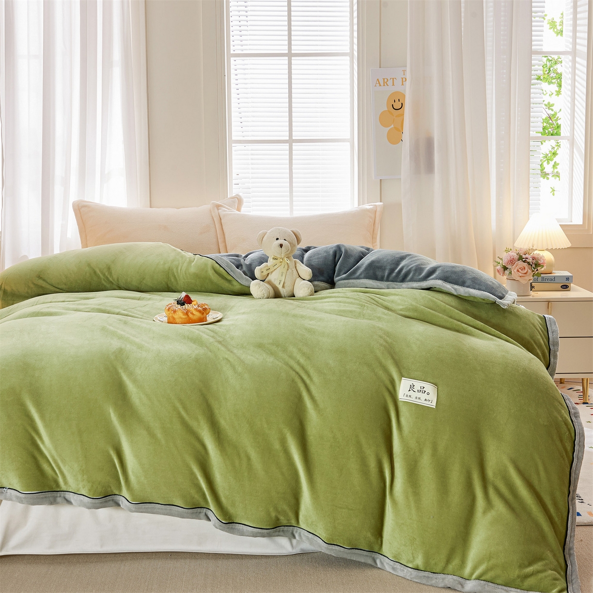 91家纺网 家纺一手货源 找家纺 天之澜家纺 2025新款多功能牛奶绒单被套盖毯（不含被芯） 豆绿