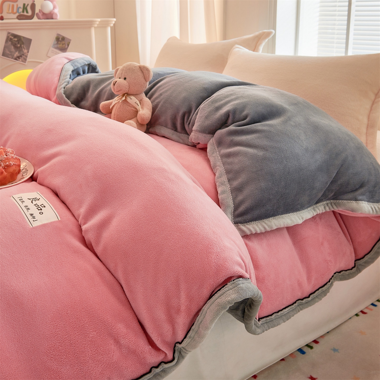 91家纺网 家纺一手货源 找家纺 天之澜家纺 2025新款多功能牛奶绒单被套盖毯（不含被芯） 胭脂粉