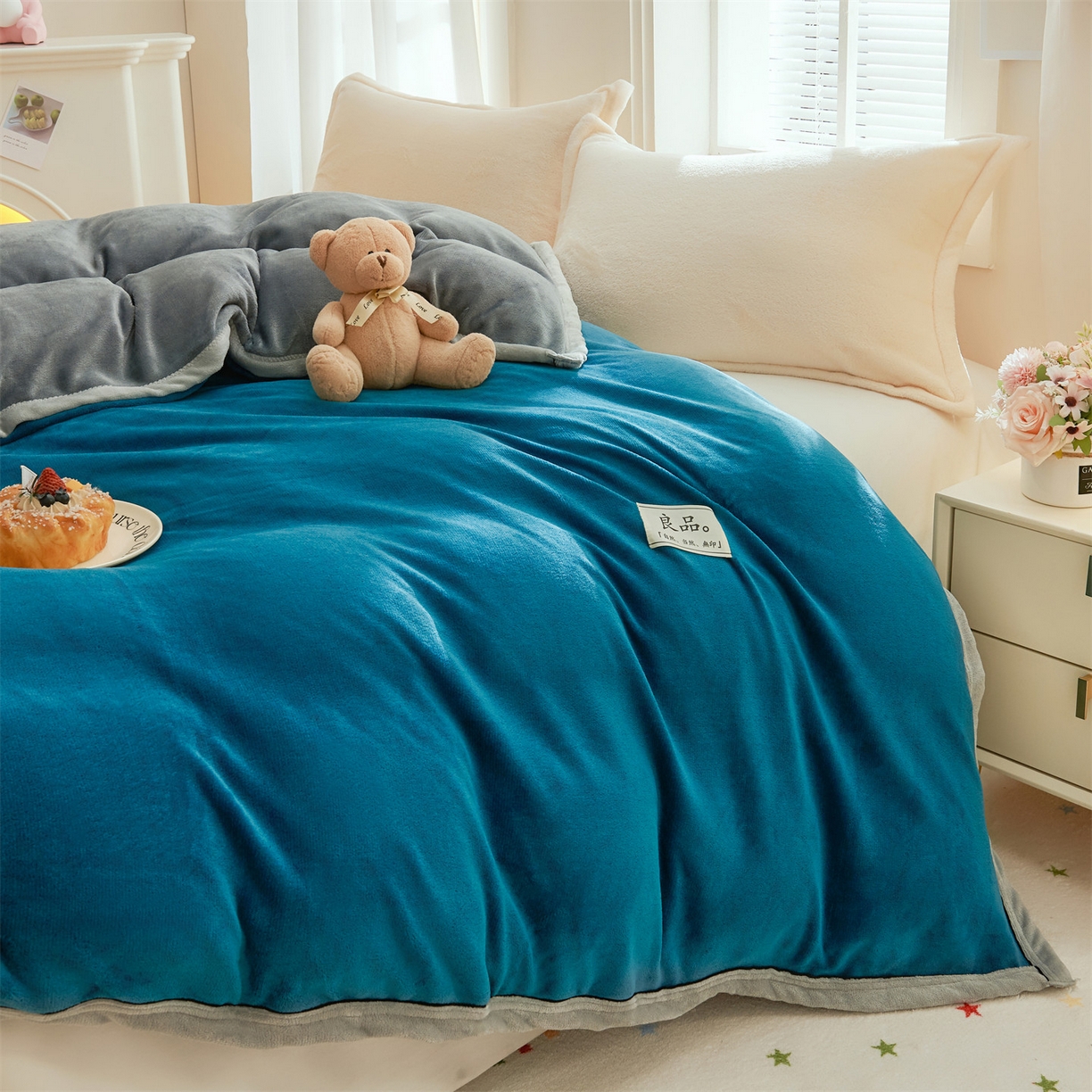 91家纺网 家纺一手货源 找家纺 天之澜家纺 2025新款多功能牛奶绒单被套盖毯（不含被芯） 墨玉蓝
