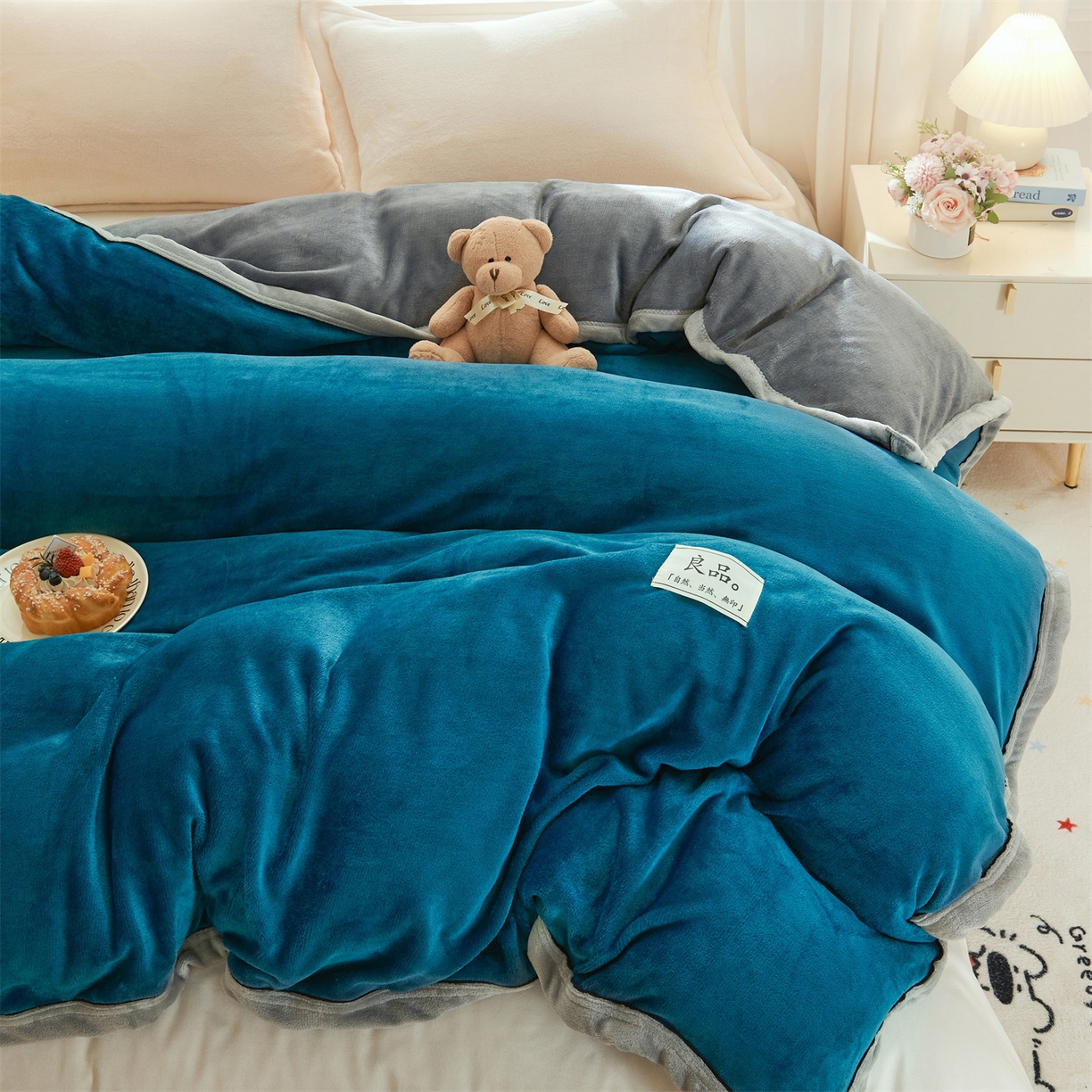 91家纺网 家纺一手货源 找家纺 天之澜家纺 2025新款多功能牛奶绒单被套盖毯（不含被芯） 墨玉蓝