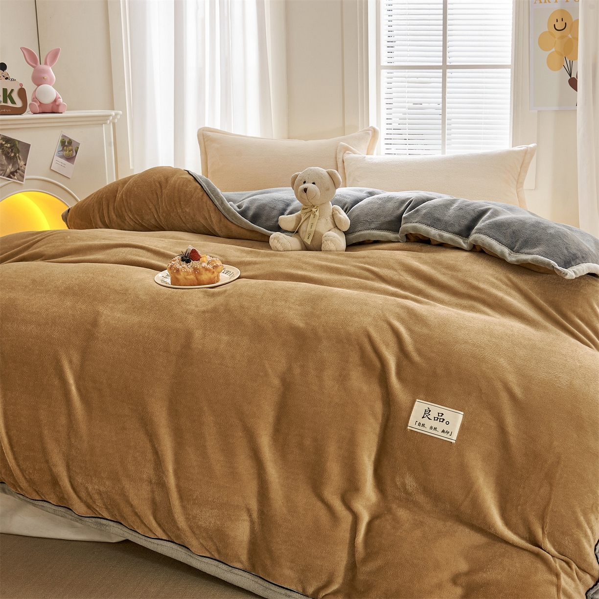 91家纺网 家纺一手货源 找家纺 天之澜家纺 2025新款多功能牛奶绒单被套盖毯（不含被芯） 卡其