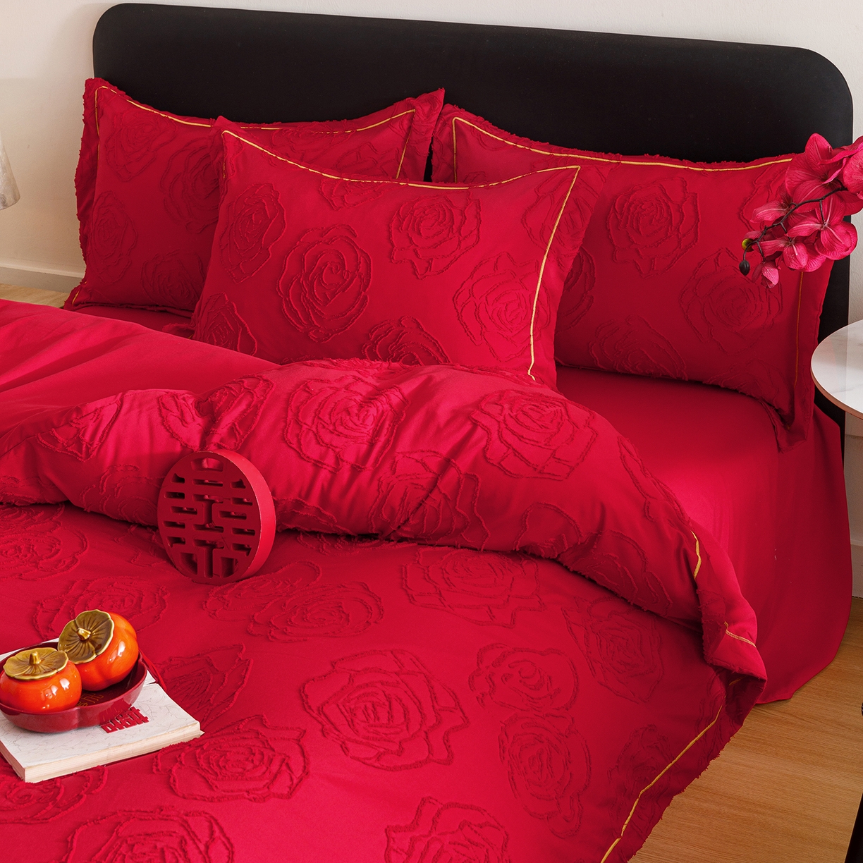 91家纺网 家纺一手货源 找家纺 千希家纺 2025新款加厚斜纹剪花工艺婚庆四件套（提供买家秀） 真爱永恒