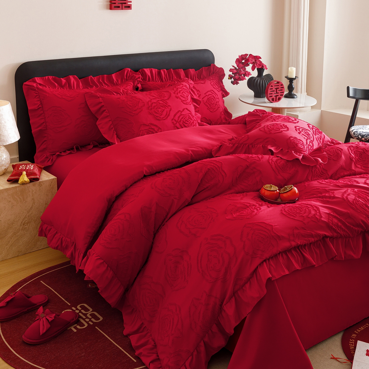 91家纺网 家纺一手货源 找家纺 千希家纺 2025新款加厚斜纹剪花工艺婚庆四件套（提供买家秀） 玫瑰报喜