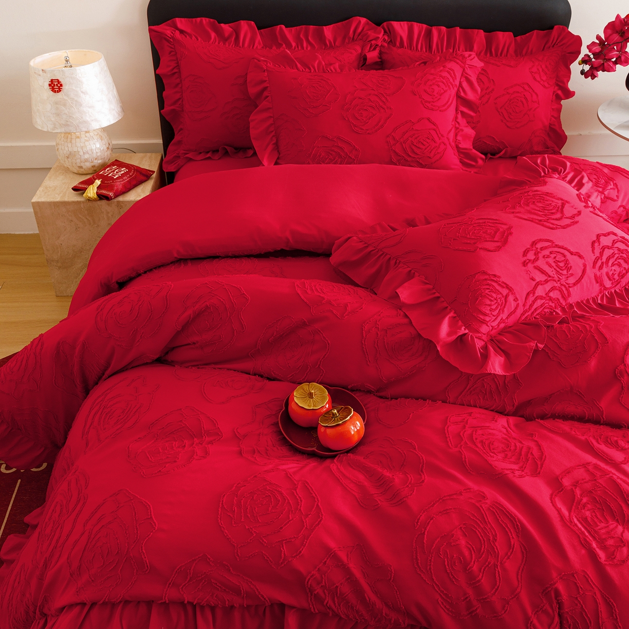 91家纺网 家纺一手货源 找家纺 千希家纺 2025新款加厚斜纹剪花工艺婚庆四件套（提供买家秀） 玫瑰报喜