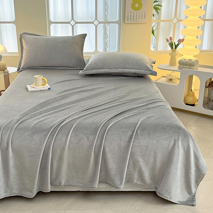 91家纺网 家纺一手货源 找家纺 悠米悠家 2025新款保暖舒适牛奶绒单品床单 灰色