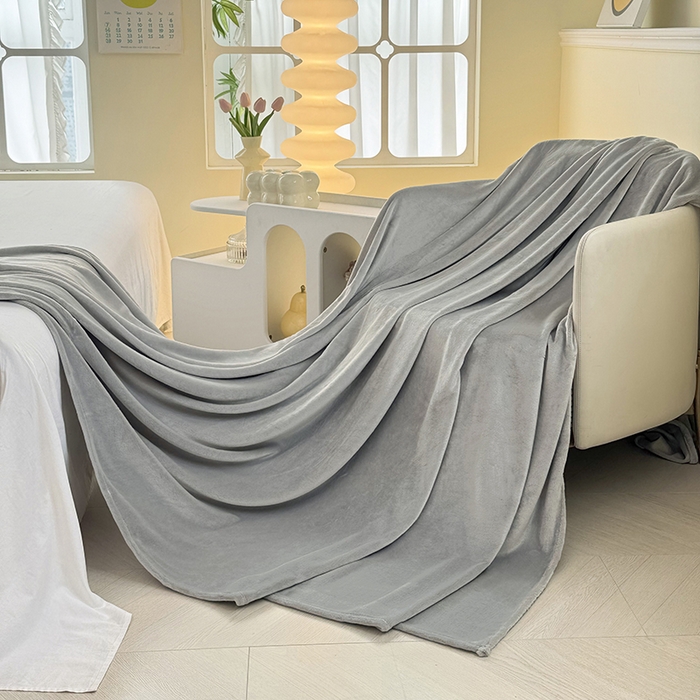 91家纺网 家纺一手货源 找家纺 悠米悠家 2025新款保暖舒适牛奶绒单品床单 灰色