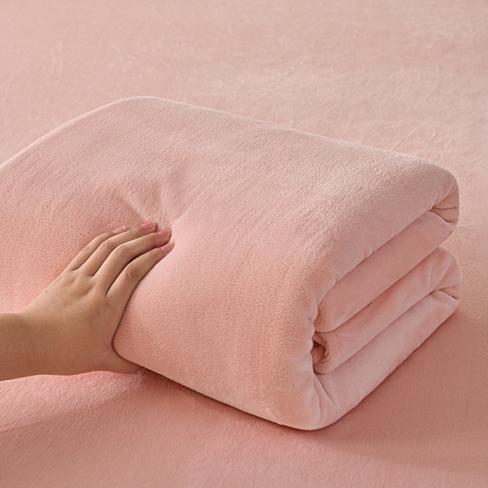 91家纺网 家纺一手货源 找家纺 悠米悠家 2025新款保暖舒适牛奶绒单品床单 粉色