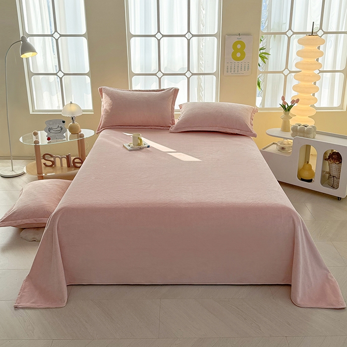 91家纺网 家纺一手货源 找家纺 悠米悠家 2025新款保暖舒适牛奶绒单品床单 粉色