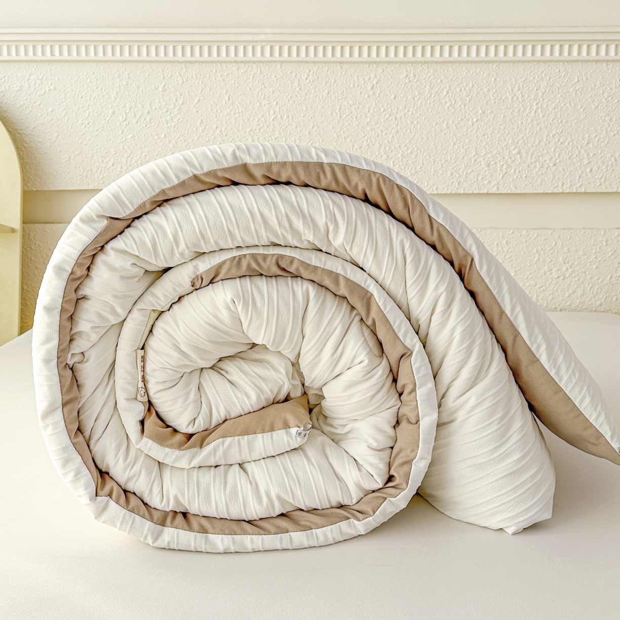 91家纺网 家纺一手货源 找家纺 尊妙被业 2025新款新疆棉花被冬被春秋被被子被芯-良品条纹 良品条白+咖