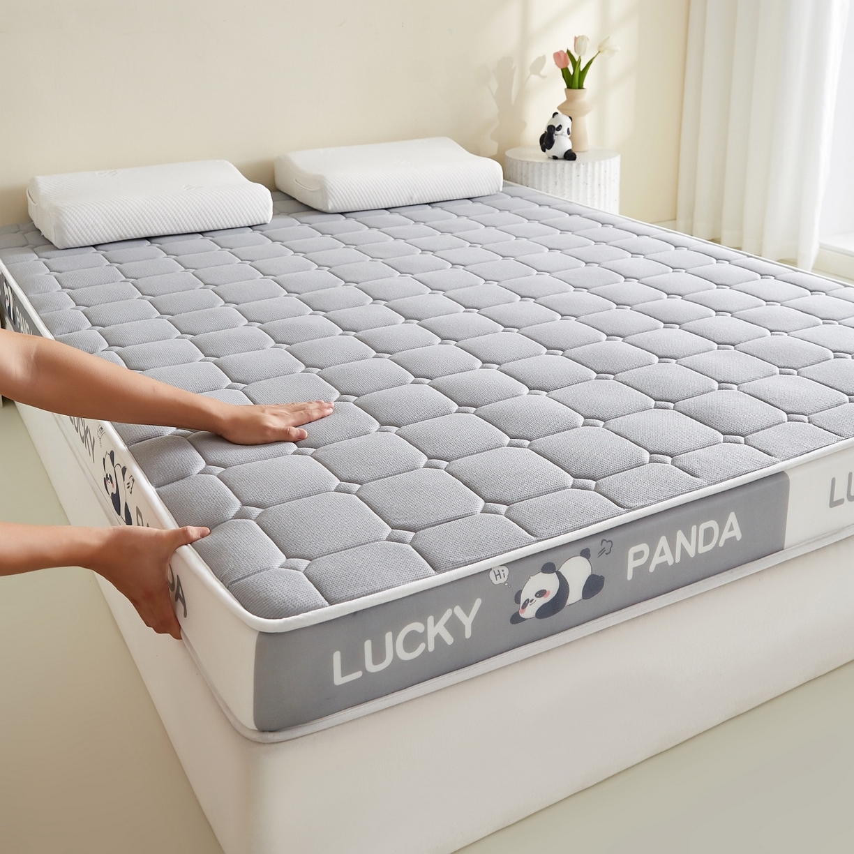 91家纺网 家纺一手货源 找家纺 鑫梦莱 2026新款A类华夫格系列乳胶海绵床垫立体款（成人图） 云烟灰（厚约6cm）
