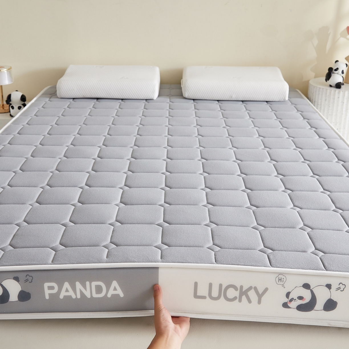 91家纺网 家纺一手货源 找家纺 鑫梦莱 2026新款A类华夫格系列乳胶海绵床垫立体款（成人图） 云烟灰（厚约6cm）