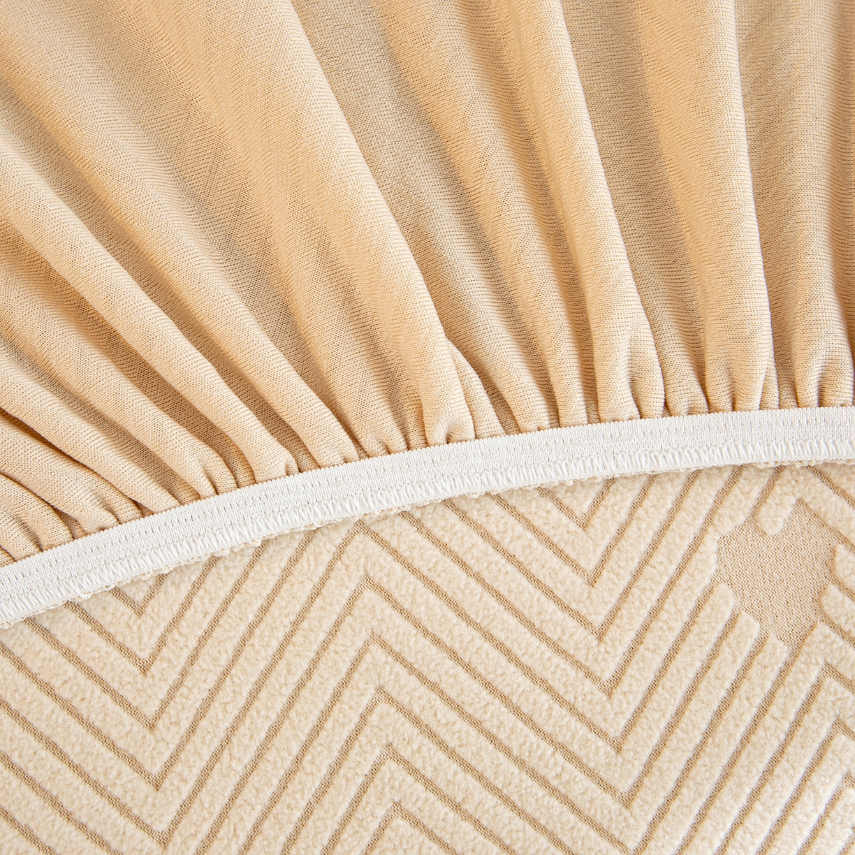 91家纺网 家纺一手货源 找家纺 沐沐家纺 2026新款丘比特沙发套 米白