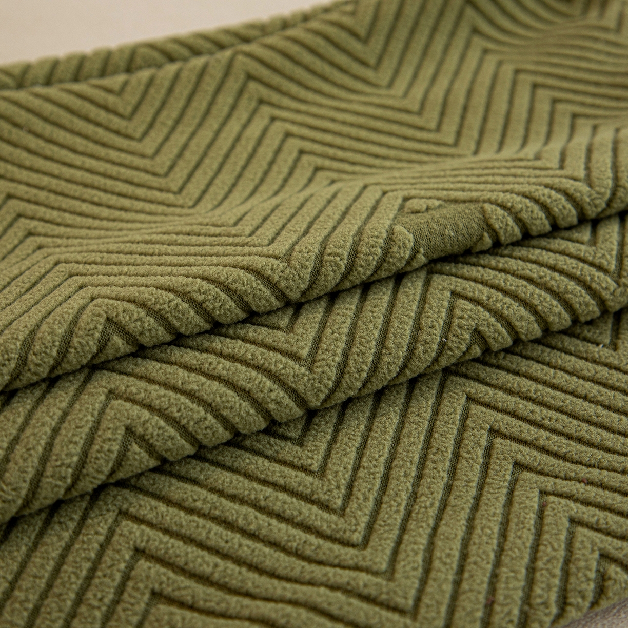 91家纺网 家纺一手货源 找家纺 沐沐家纺 2026新款丘比特沙发套 墨绿