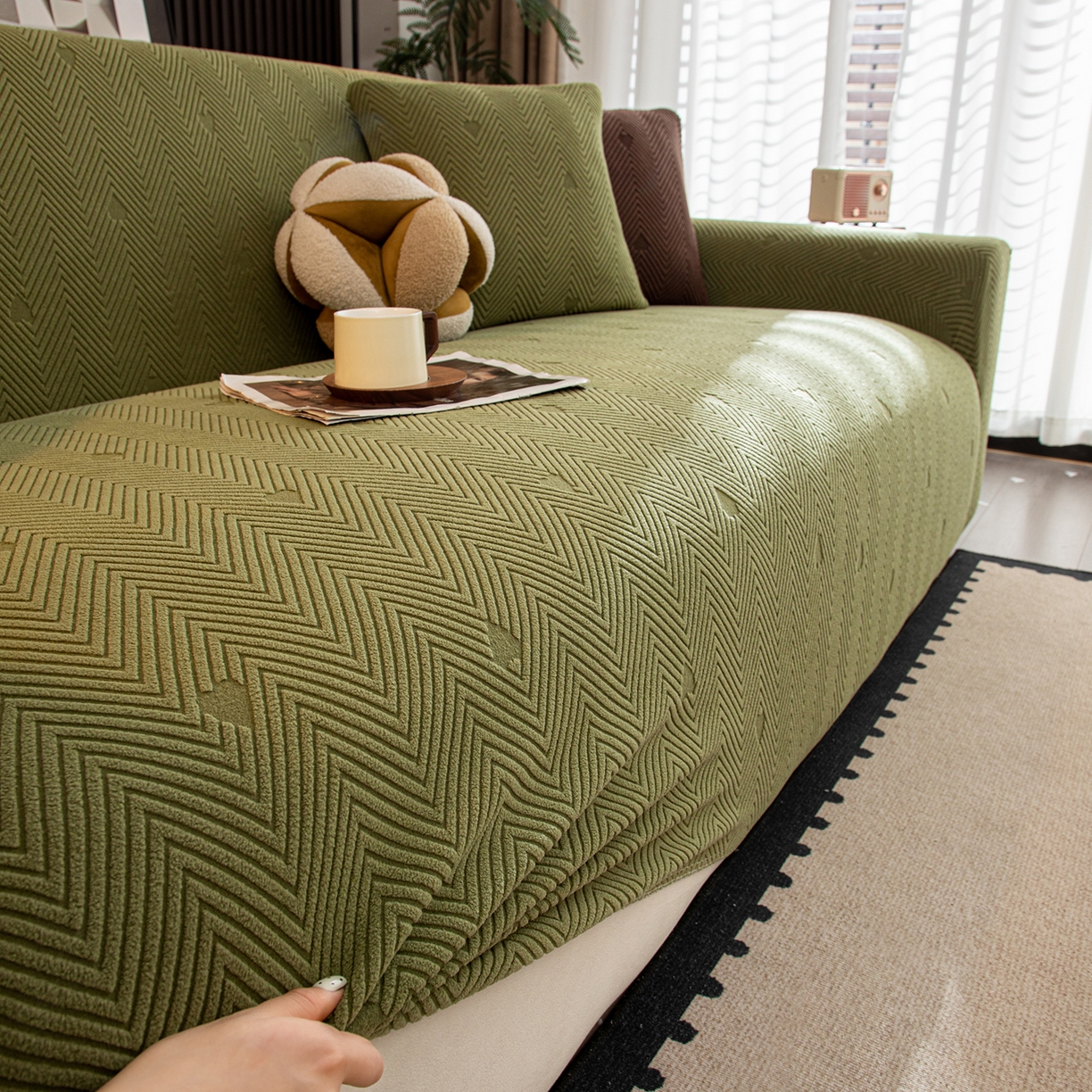 91家纺网 家纺一手货源 找家纺 沐沐家纺 2026新款丘比特沙发套 墨绿