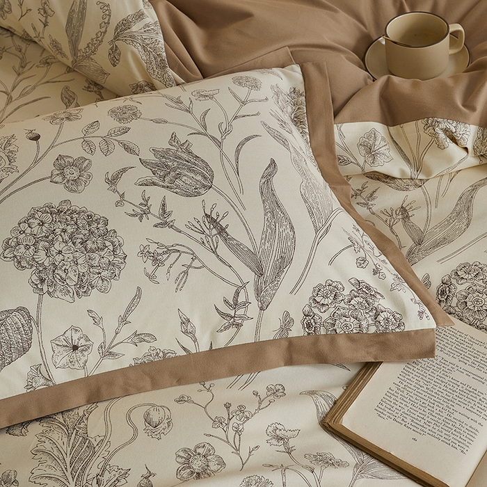 91家纺网 家纺一手货源 找家纺 咏绒家纺工厂店 2025新款全棉高定印花磨毛拼角四件套 爱意浓