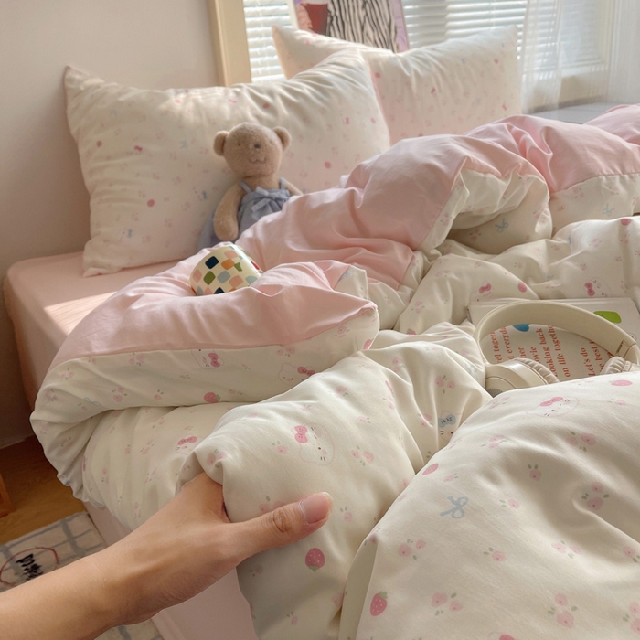 91家纺网 家纺一手货源 找家纺 星禾优选 2025新款A类仿棉四件套古法水洗棉小清新印花四件套单被套系列(提供买家秀) 奶皮猫-米