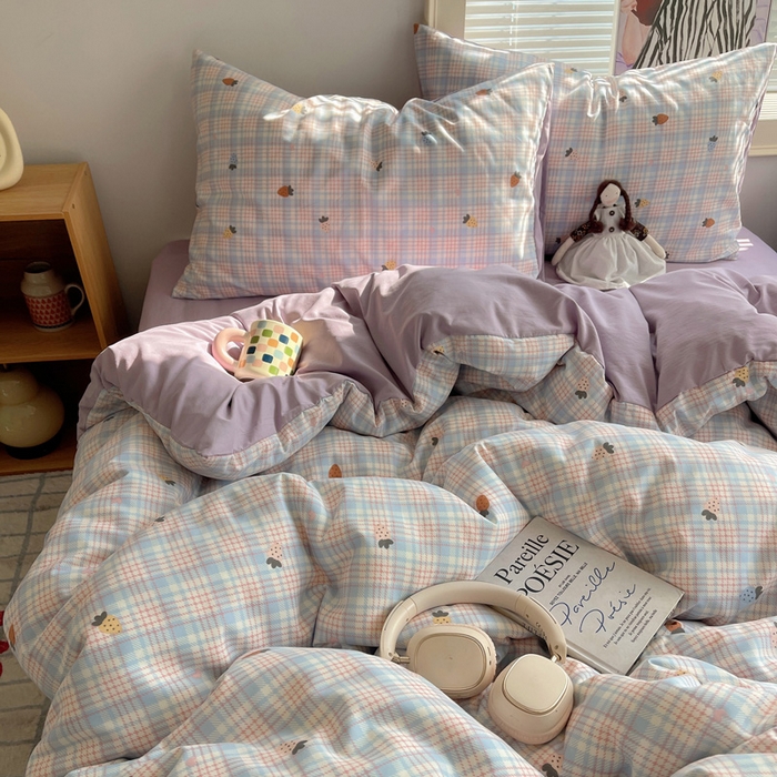 91家纺网 家纺一手货源 找家纺 星禾优选 2025新款A类仿棉四件套古法水洗棉小清新印花四件套单被套系列(提供买家秀) 线条草莓