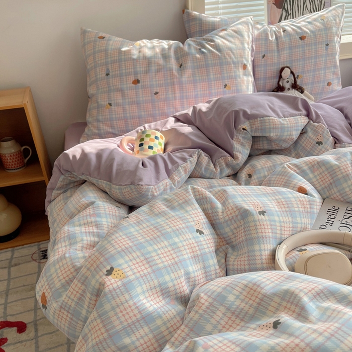 91家纺网 家纺一手货源 找家纺 星禾优选 2025新款A类仿棉四件套古法水洗棉小清新印花四件套单被套系列(提供买家秀) 线条草莓