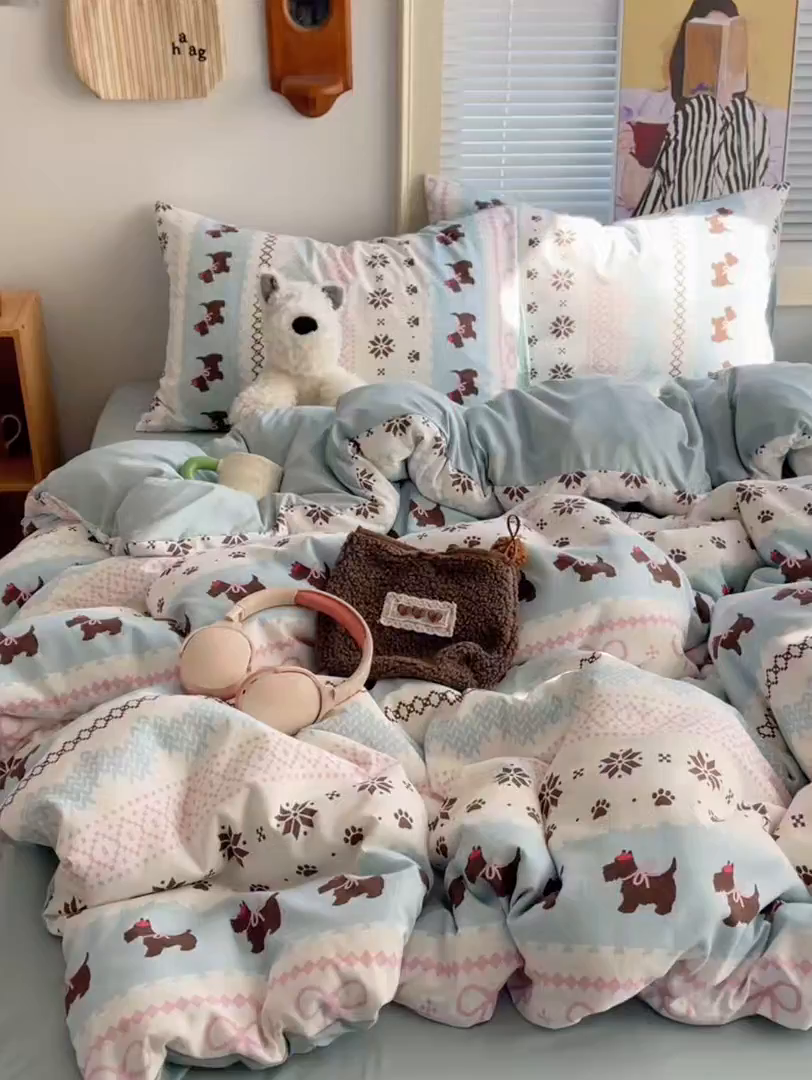 91家纺网 家纺一手货源 找家纺 星禾优选 2025新款A类仿棉四件套古法水洗棉小清新印花四件套单被套系列(提供买家秀) 小狗脆脆鲨