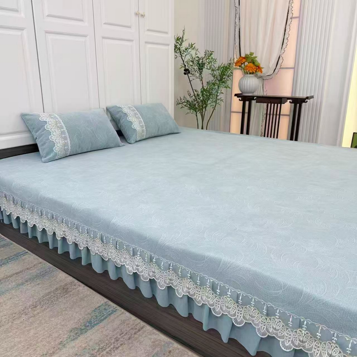 91家纺网 家纺一手货源 找家纺 （总）峻杨 2025新款高密度雪尼尔防滑加厚大尺寸床盖柔软亲肤榻榻米床盖炕盖-幽幽凤竹