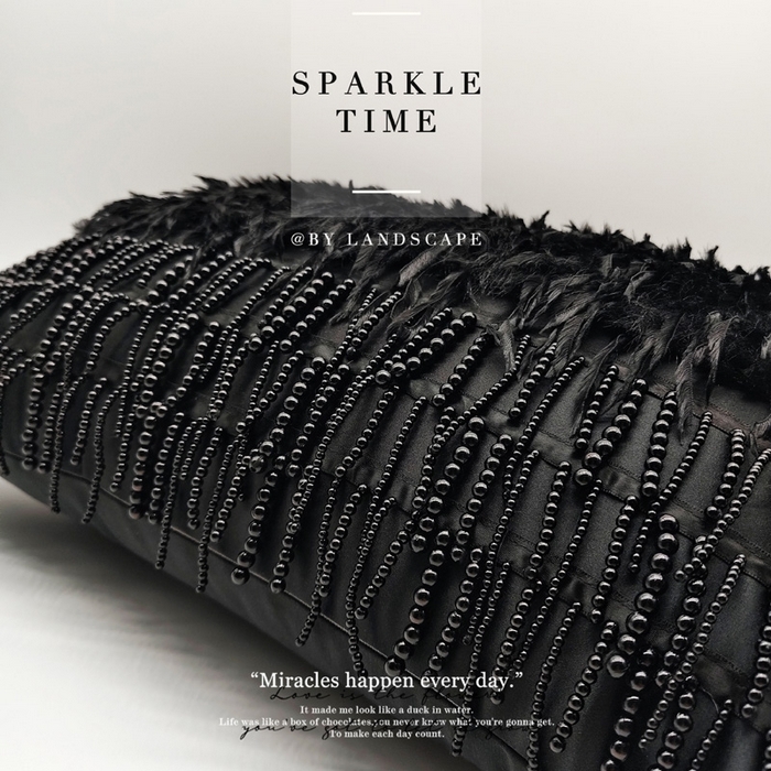 91家纺网 家纺一手货源 找家纺 （总）露函家居 2025新款黑色羽毛珍珠抱枕