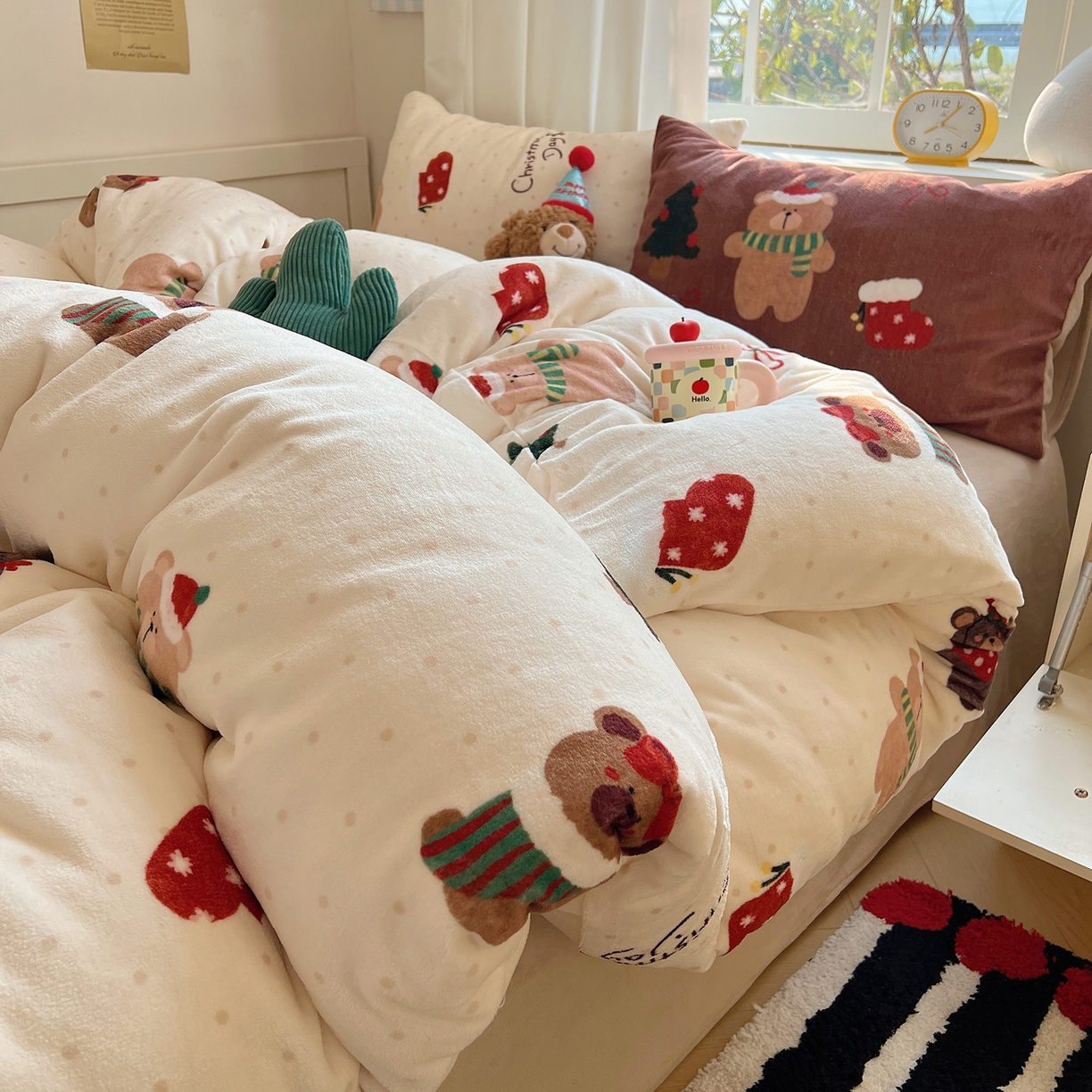 桃子家居 2025新款A类数码印花圣诞新年限定款猫咪小熊加厚牛奶绒系列四件套详情 绒-圣诞小熊