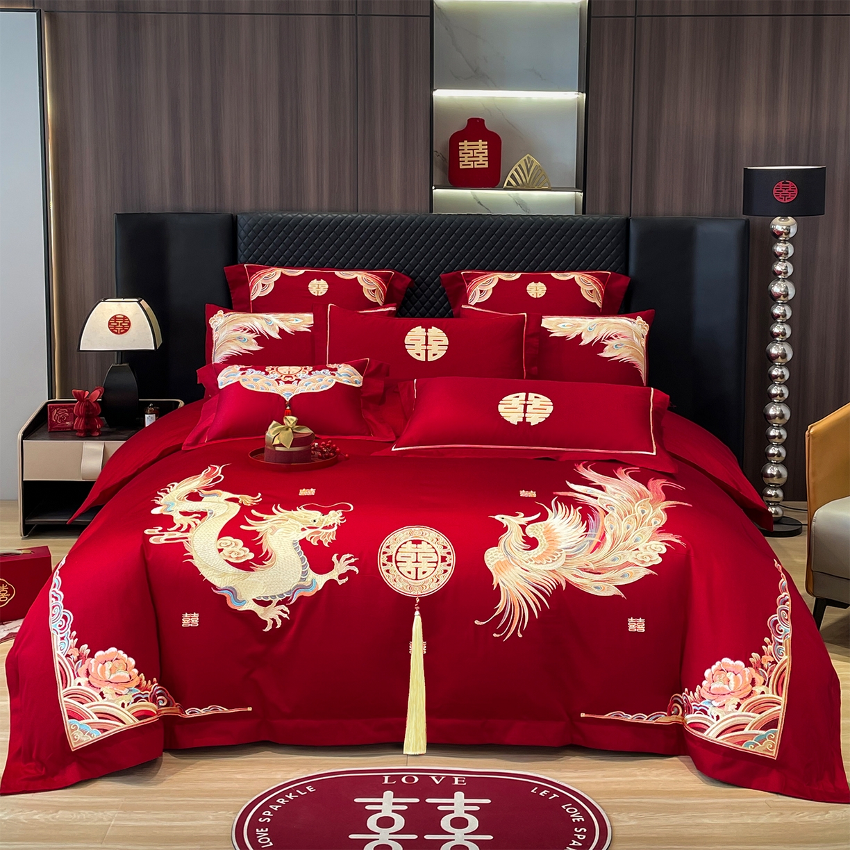 91家纺网 家纺一手货源 找家纺 芊囍纺 2024新款亲肤双面磨毛刺绣款婚庆四件套 龙凤约定