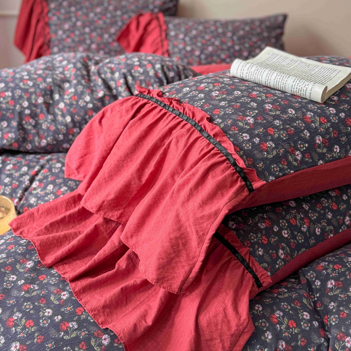 91家纺网 家纺一手货源 找家纺 （总）繁花家居 2025秋意浓水洗邹邹棉云感木棉多层纱大花边四件套直播外贸爆款