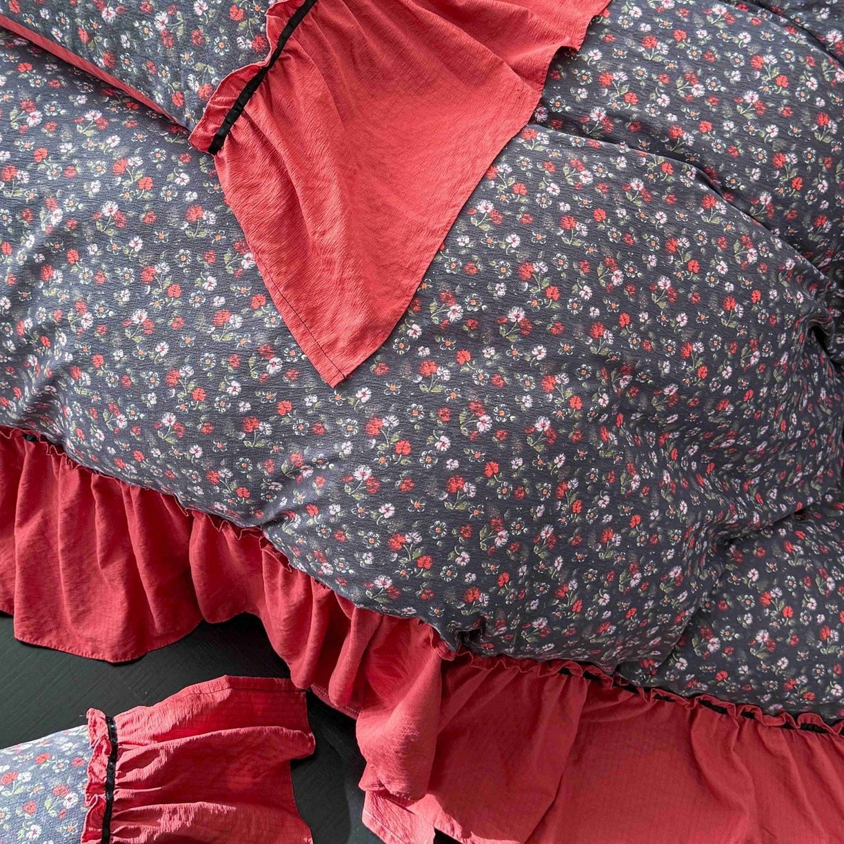 91家纺网 家纺一手货源 找家纺 （总）繁花家居 2025秋意浓水洗邹邹棉云感木棉多层纱大花边四件套直播外贸爆款