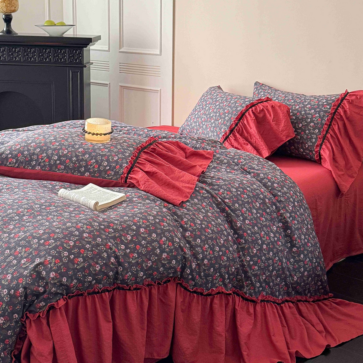 91家纺网 家纺一手货源 找家纺 繁花家居 2025秋意浓水洗邹邹棉云感木棉多层纱大花边四件套直播外贸爆款 红色大花边-海棠红