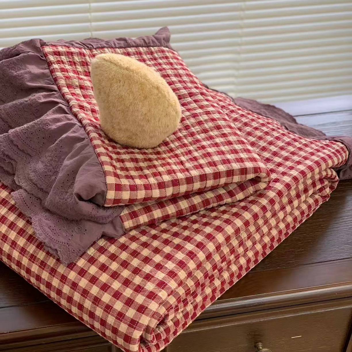 91家纺网 家纺一手货源 找家纺 （总）床盖工厂店 2025新款双面全棉纯棉填充棉花花边款床盖三件套芸素