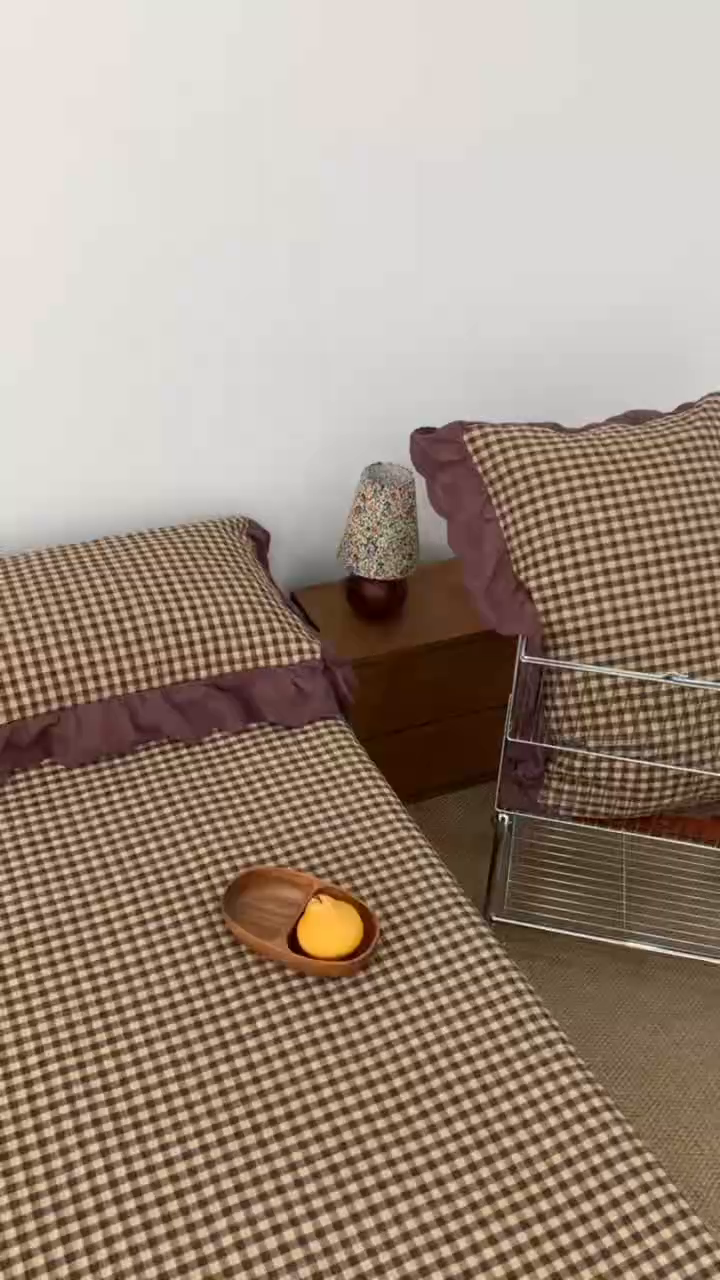 91家纺网 家纺一手货源 找家纺 床盖工厂店 2025新款双面全棉纯棉填充棉花花边款床盖三件套芸素 芸素-咖