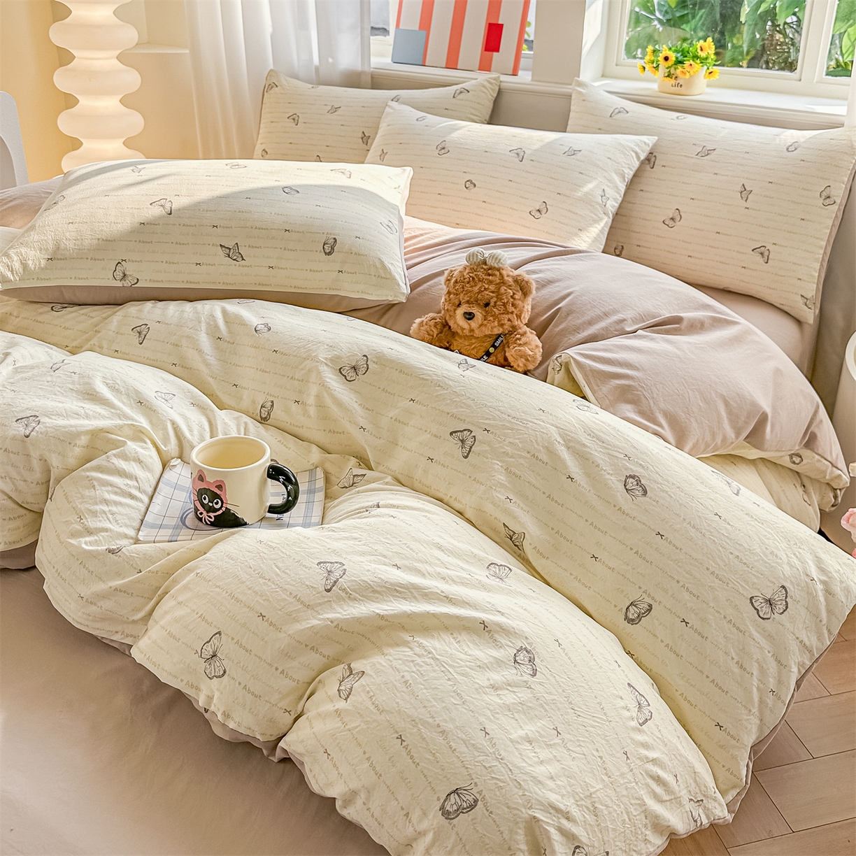 91家纺网 家纺一手货源 找家纺 梦庭帛美 2026新款云朵A类三层纱印花四件套（提供买家秀） 漫花蝶舞