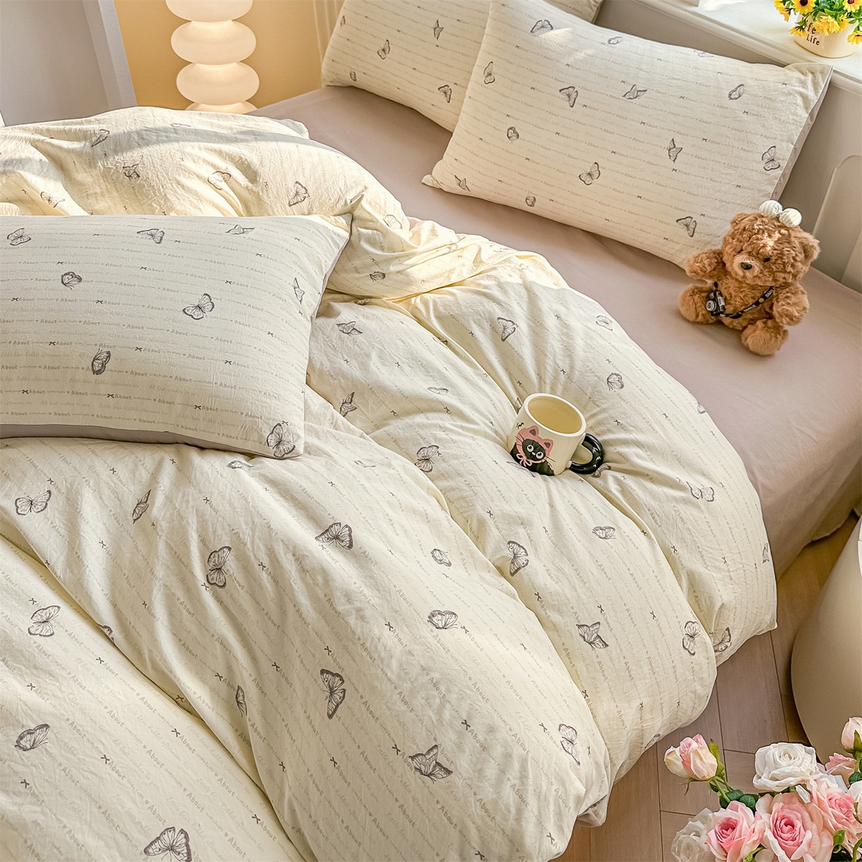 91家纺网 家纺一手货源 找家纺 梦庭帛美 2026新款云朵A类三层纱印花四件套（提供买家秀） 漫花蝶舞