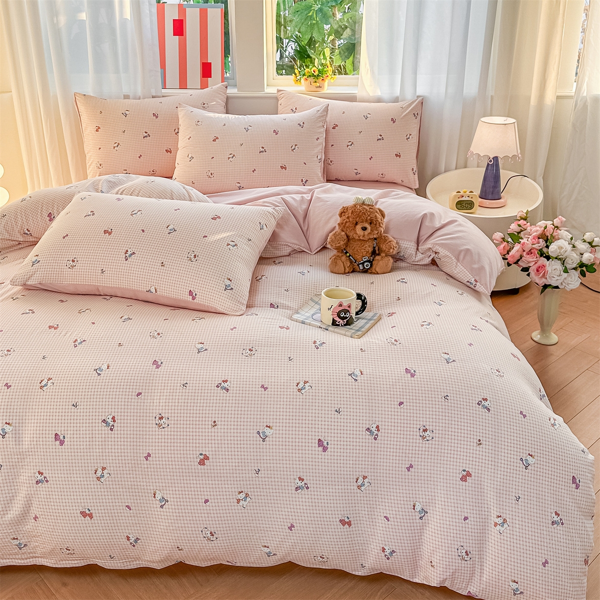 91家纺网 家纺一手货源 找家纺 梦庭帛美 2026新款云朵A类三层纱印花四件套（提供买家秀） 凯蒂猫