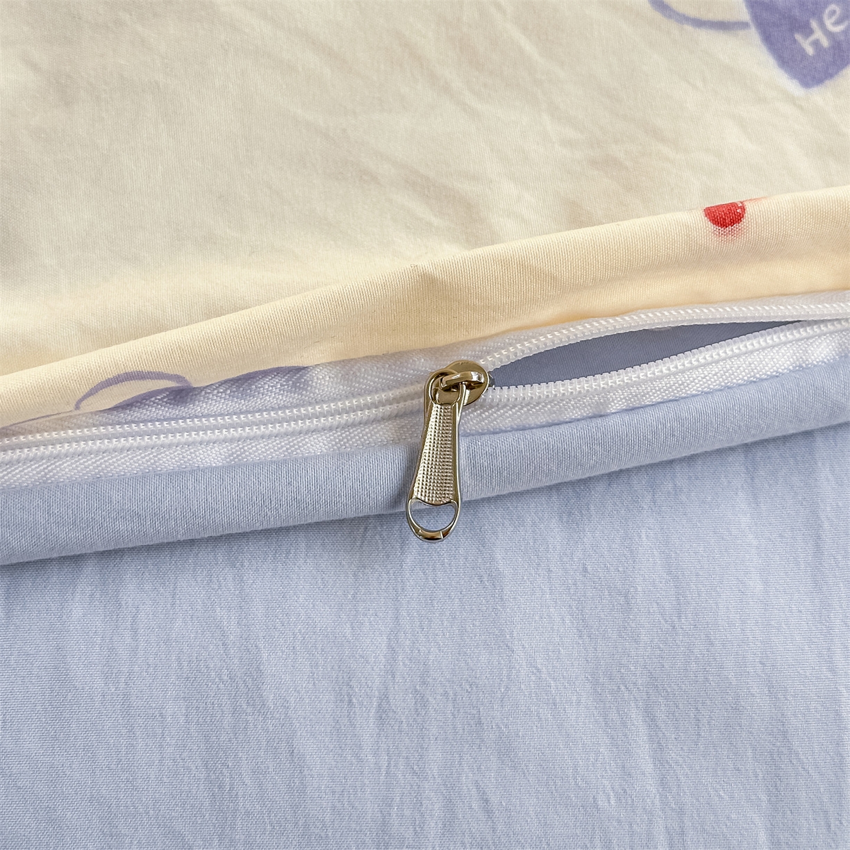 91家纺网 家纺一手货源 找家纺 梦庭帛美 2026新款云朵A类三层纱印花四件套（提供买家秀） 甜心狗