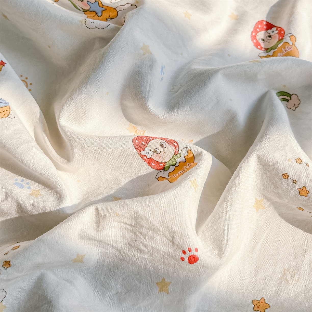 91家纺网 家纺一手货源 找家纺 梦庭帛美 2026新款云朵A类三层纱印花四件套（提供买家秀） 星星人