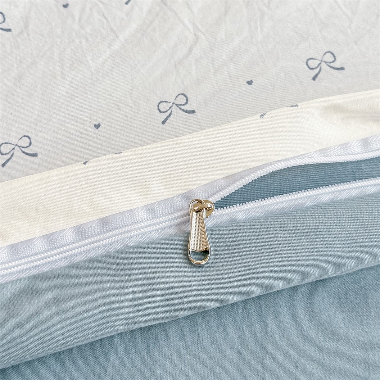 91家纺网 家纺一手货源 找家纺 梦庭帛美 2026新款云朵A类三层纱印花四件套（提供买家秀） 小情调