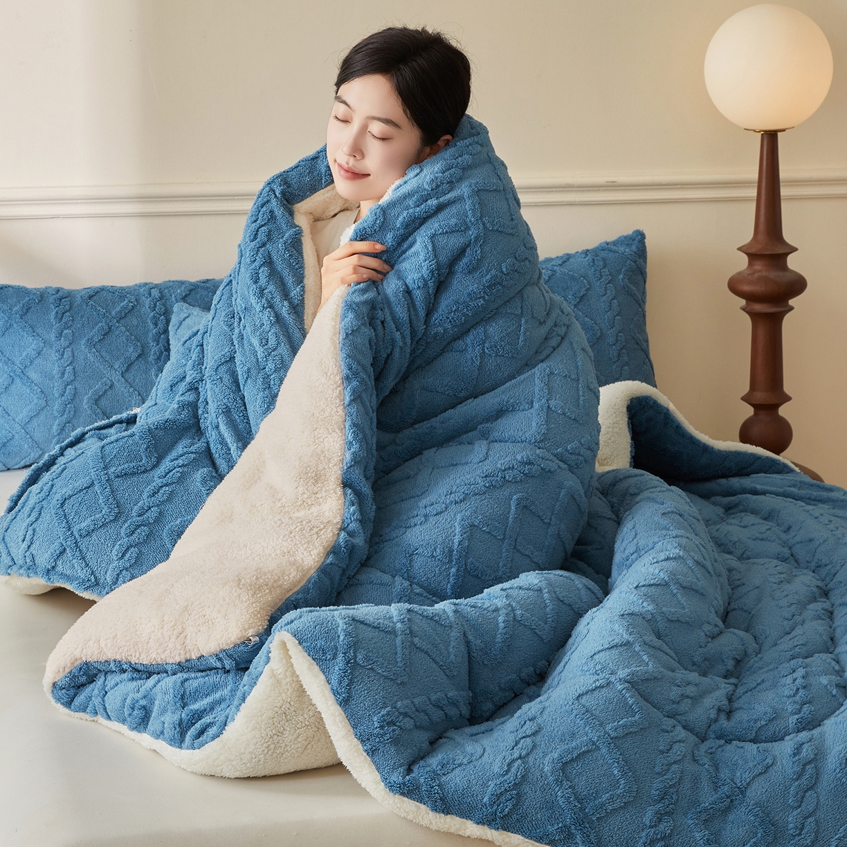 91家纺网 家纺一手货源 找家纺 （总）晓时候 2025新款塔芙绒冬被羊羔绒北极绒加厚被子被芯