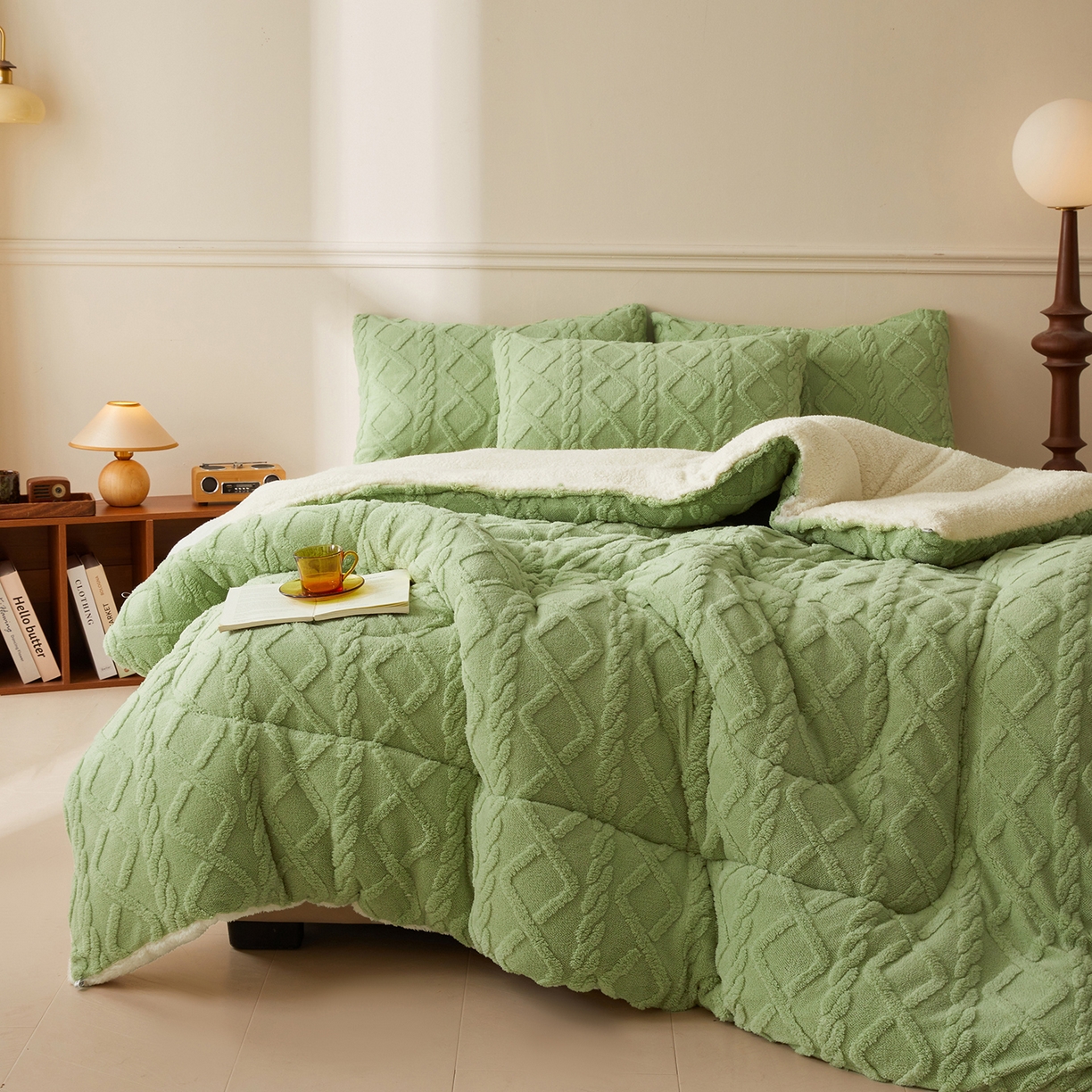91家纺网 家纺一手货源 找家纺 晓时候 2025新款塔芙绒冬被羊羔绒北极绒加厚被子被芯 果绿