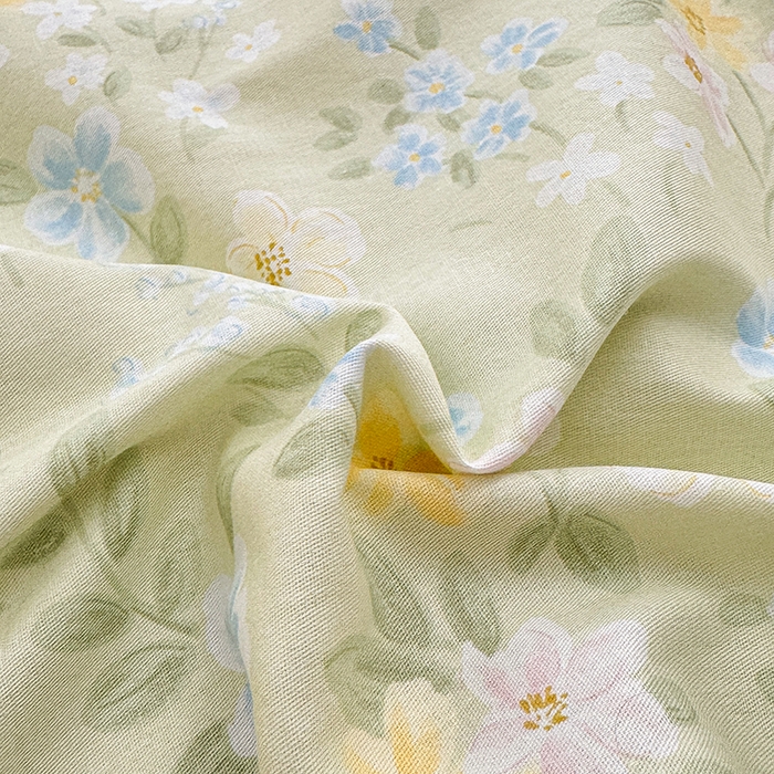 91家纺网 家纺一手货源 找家纺 名优家纺 2026新款12868全棉小清新印花四件套单品系列-床裙三件套 徐徐花开